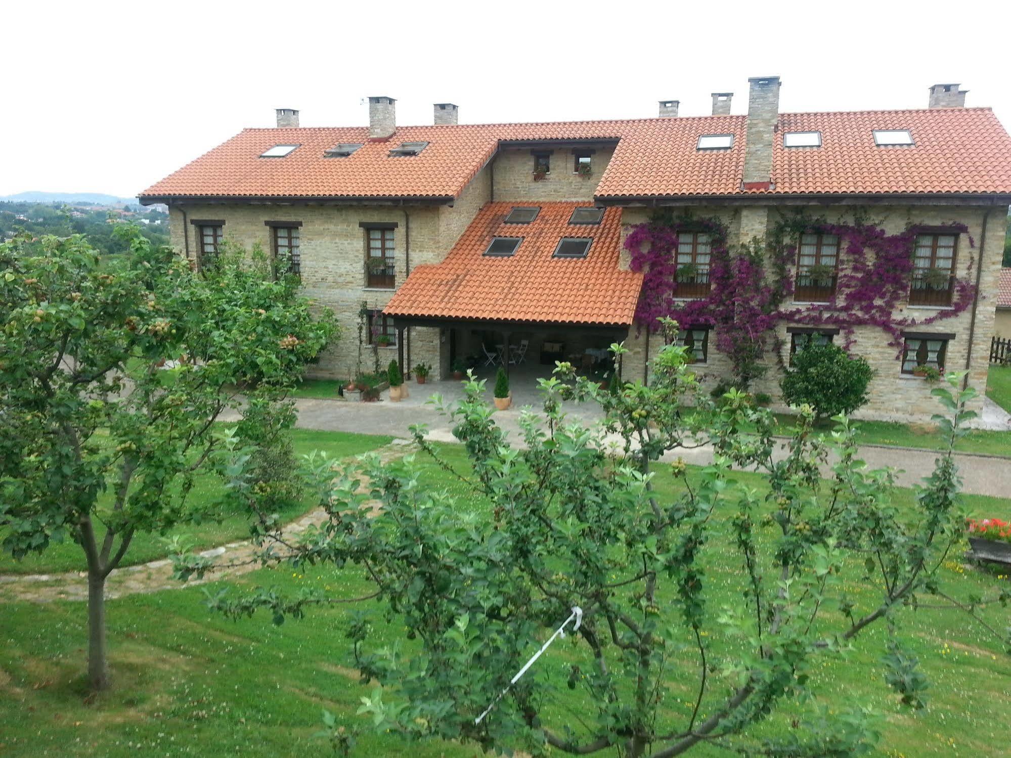 Hotel Rural Casona De Cefontes Buitenkant foto